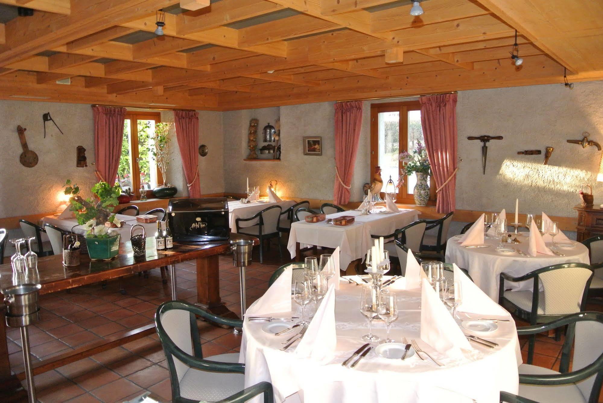 Auberge De La Reunion Коенсен Экстерьер фото